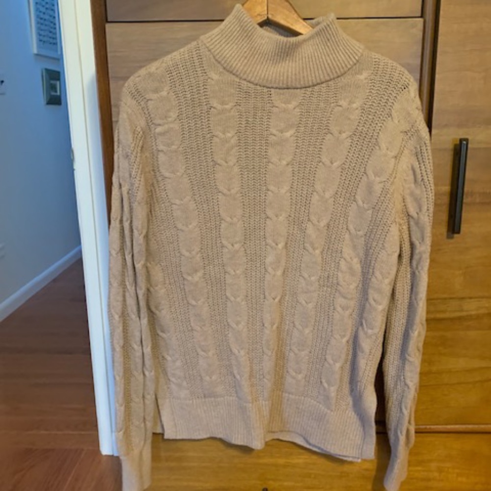 Banana Republic Cable Knit Sweater